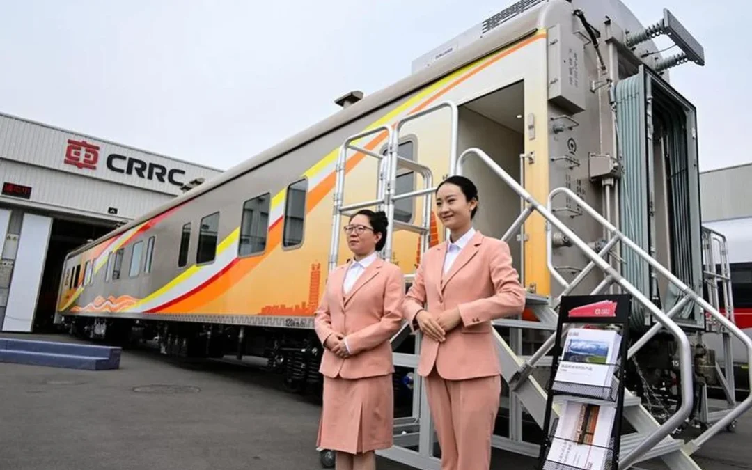 China prepara el lanzamiento de un tren turístico con las comodidades de un hotel