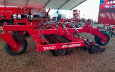 La increíble economía de dos velocidades: el campo y autos vuelan, pero construcción y consumo no arrancan