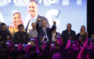 Adorni celebró la victoria de LLA en CABA y llamó a la oposición a unirse contra el kirchnerismo: «Tabula rasa»