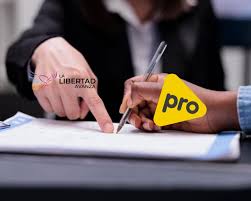 De amarillo a violeta: La Libertad Avanza desplaza al PRO del liderazgo de la centroderecha en Argentina