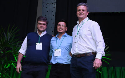 Fertilizar AC renovó su compromiso con la nutrición y compartió los 10 mensajes de su Simposio FERTILIDAD 2025