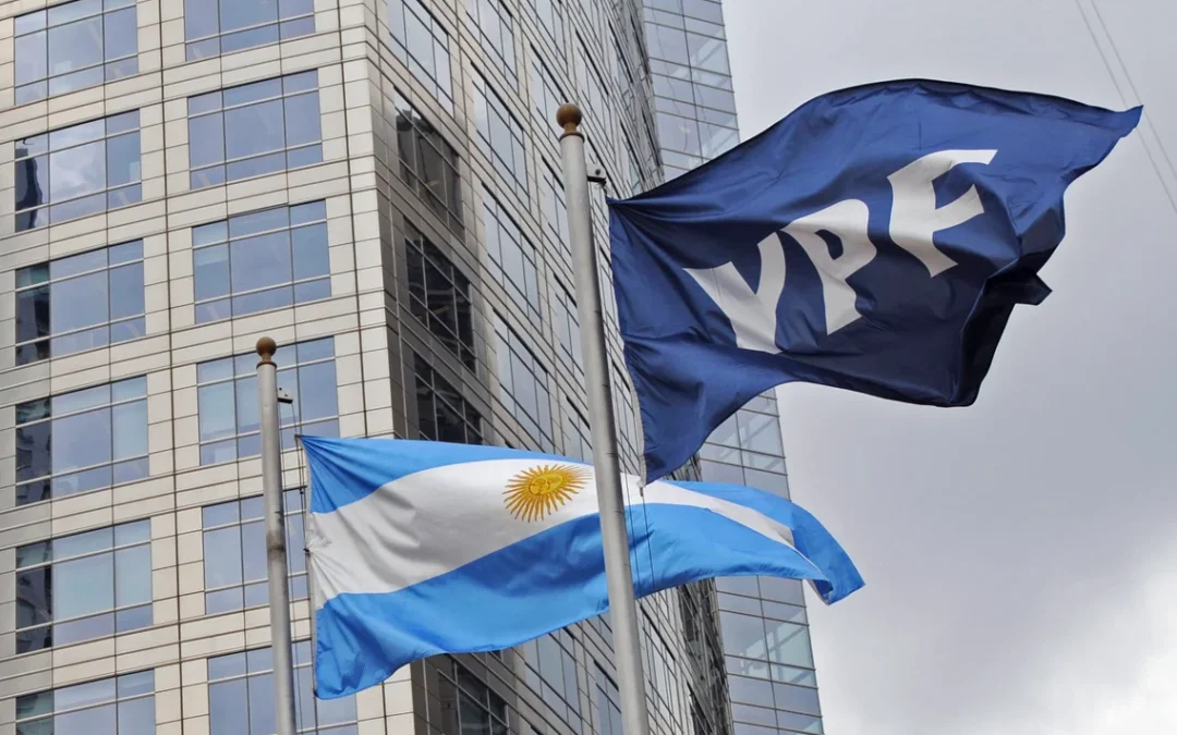 Las 10 claves del lapidario fallo que obliga a la Argentina a entregar el 51% de YPF