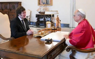 Milei se reunió con León XIV: el Papa le confirmó que visitará la Argentina