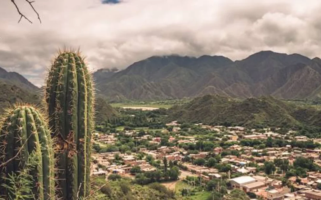 El tesoro escondido de Catamarca: un viaje a la mítica Cuna del Poncho y sus sabores ancestrales