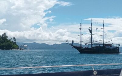 La aventura de los Meder: parada en Porto Belo, pesca comunitaria y reparaciones