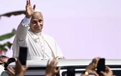 León XIV cerró el Jubileo de los Jóvenes y llamó a ser “semillas de esperanza”