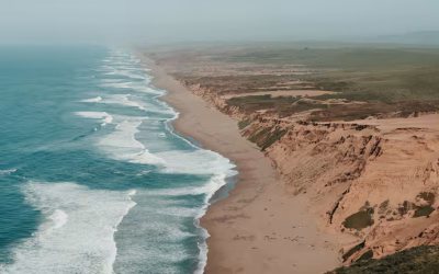 Ni Pinamar ni Cariló: la playa con aguas cristalinas y médanos vírgenes, ideal para ir este fin de semana