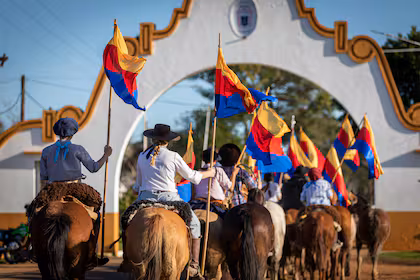 Una visita conmovedora para recordar a San Martín