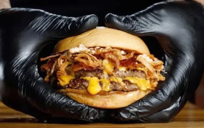 Hamburguesas REGALADAS a $2.500: cuándo y dónde conseguir la promo que congela el precio a 2022