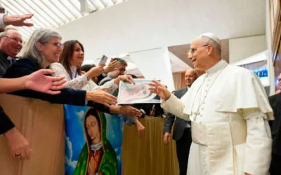 León XIV: Contemplar el misterio de Dios con la mirada de María nos protege de la ideología