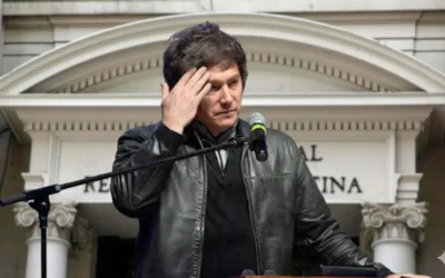 El Banco Central tuvo que vender US$379 millones para contener la disparada del dólar