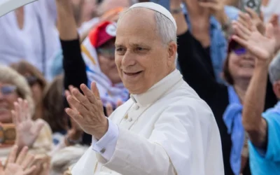 ¿Qué futuro nos espera?, pregunta una joven a León XIV, que responde con el corazón