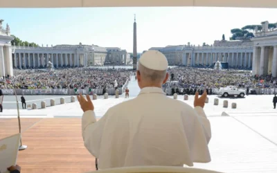 Catequesis del Papa León XIV: “Jesús, dando un fuerte grito, expiró”