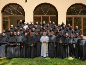 León XIV: La vocación es “una aventura de amor con Dios”, no sólo un conjunto de normas