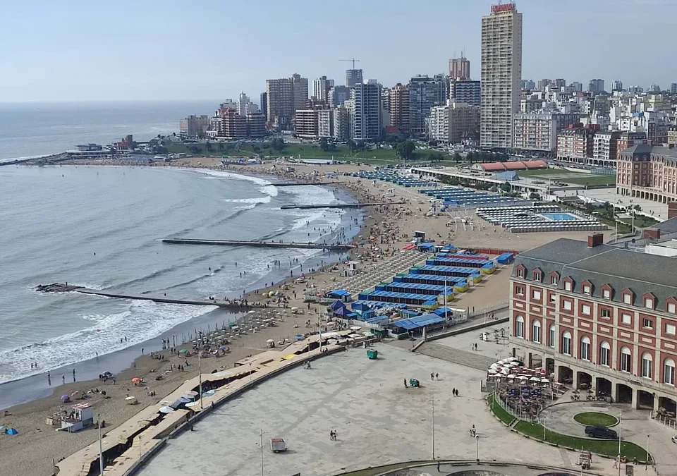Alquilar una casa en Mar del Plata una semana por inmobiliaria puede costar casi un millón de pesos