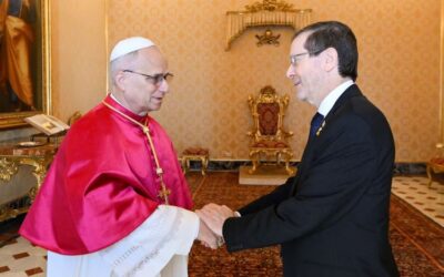 El Papa recibió al presidente de Israel: pidió urgente alto el fuego y entrada de ayuda humanitaria en Gaza