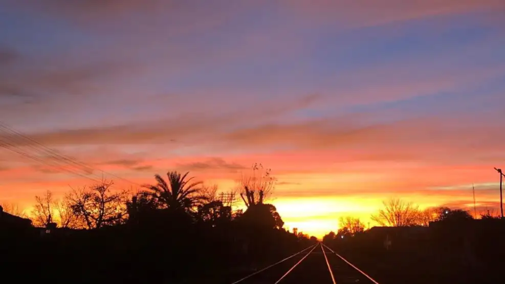 El pueblo bonaerense ideal para una escapada: está cerca de CABA, se llega en tren y es famoso por la Ruta del Queso
