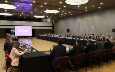 La Bolsa de Comercio de Rosario fue sede de un nuevo encuentro con el equipo económico nacional