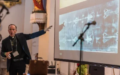 El Sudario de Turín, testigo vivo del Viernes Santo de Jesús