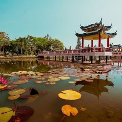 Malasia: en el sudeste asiático recibe con buenos precios, playa, historia y todo cerca