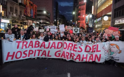 El Hospital Garrahan anunció un aumento salarial para sus empleados que definió como histórico