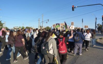 Comodoro Rivadavia: Peregrinación Juvenil Mariana