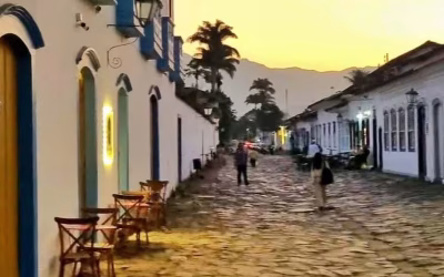 El hipnótico pueblito de Brasil con playas de ensueño: un lugar pintoresco de aguas cristalinas y arena blanca
