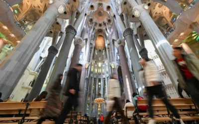 Ola de turistas chinos en el invierno español: gasto récord y vuelos duplicados