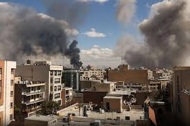 Parolin: las guerras preventivas corren el riesgo de incendiar el mundo