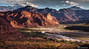 Salta siempre vigente: paisajes extremos, cultura viva y beneficios para viajar