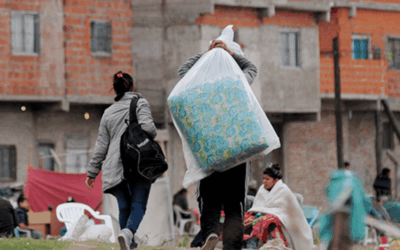 Menos pobreza, pero con  ingresos frágiles