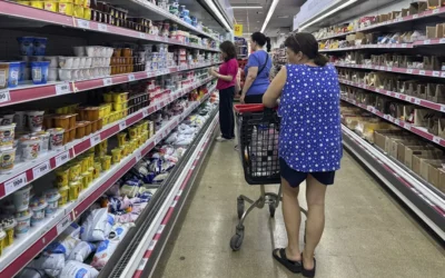 Economista afirma que el Gobierno ordenó el descalabro de décadas, pero preocupa la economía real