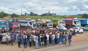 Crisis en el transporte de granos: tensiones en plena cosecha y una salida que exige acuerdos urgentes