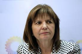Crisis en LLA: Bullrich ofreció renuncia y complica la aprobación de pliegos en el Senado