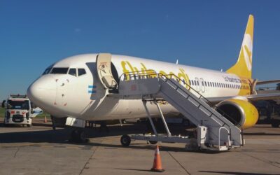 Flybondi en caída libre: opera con sólo dos aviones y supera los 2.500 vuelos cancelados en un año