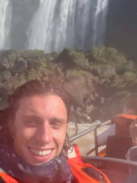 Futbolista italiano eligió las Cataratas del Iguazú para sus vacaciones y compartió su experiencia con el mundo
