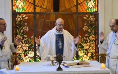 Desde la Casa de Gobierno, obispo consagró a la Argentina al Sagrado Corazón de Jesús 