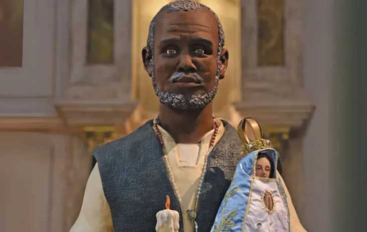 Argentina-Cabo Verde: Enfrentados por el Mundial, unidos por la historia de fe del Negrito Manuel