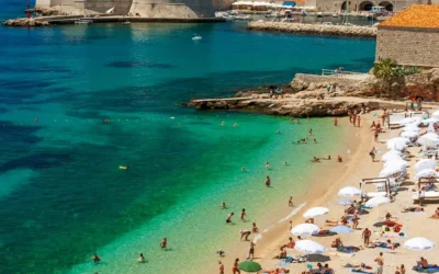 La ruta en auto más espectacular de Croacia: calas turquesas, islas de ensueño y ciudades detenidas en el Medievo La ruta en auto más espectacular de Croacia: calas turquesas, islas de ensueño y ciudades detenidas en el Medievo