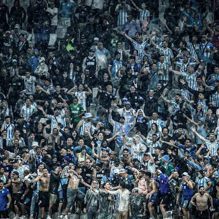 Marea celeste y blanca: entre 70 y 100 mil argentinos viajaron a Estados Unidos y gastaron casi 30 mil dólares promedio