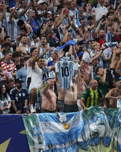 Marea celeste y blanca: El impacto de los hinchas argentinos en Estados Unidos