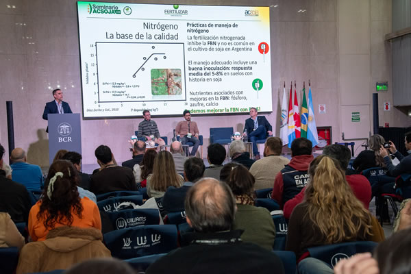 Nutrición balanceada y manejo integrado de plagas: dos pilares para cerrar brechas de rendimiento en soja