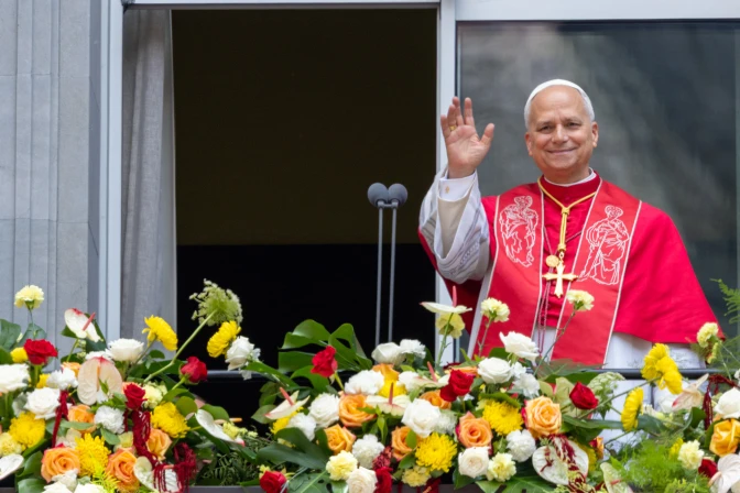 El Papa pide una fe sin arrogancia: «Dios prefiere la pequeñez»