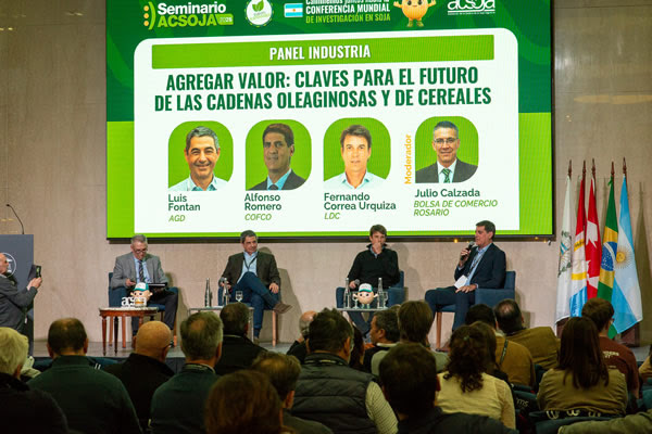 La industria aceitera pide profundizar las reformas para recuperar la competitividad de la soja argentina