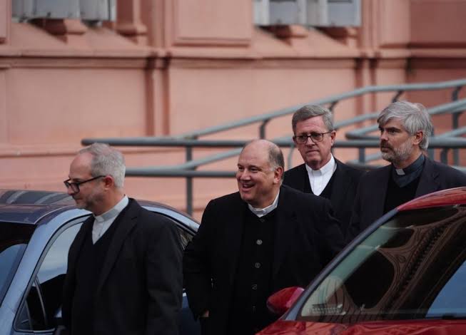 El Gobierno comenzó a organizar con la Iglesia la visita del papa León XIV a la Argentina