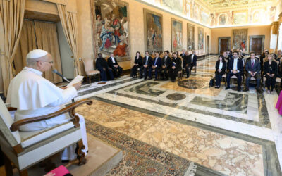 El Papa León XIV asegura que «no hay mejor prevención contra las drogas que una buena familia» El Papa León XIV asegura que «no hay mejor prevención contra las drogas que una buena familia»