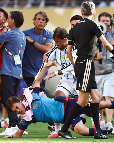 Duras sanciones de la FIFA a la Selección argentina: castigo económico y deportivo para algunos jugadores