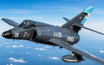 Jubilan a los Súper Étendard, los aviones argentinos héroes de guerra en Malvinas