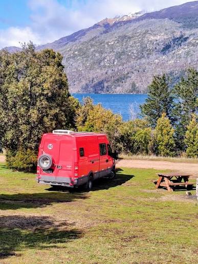 El turismo sobre ruedas copa Los Alerces: un evento internacional reunirá 250 motorhomes de cinco países