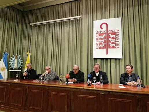 Conferencia Episcopal Argentina: la Iglesia pidió “evitar poner a León XIV en uno u otro lado de la grieta»